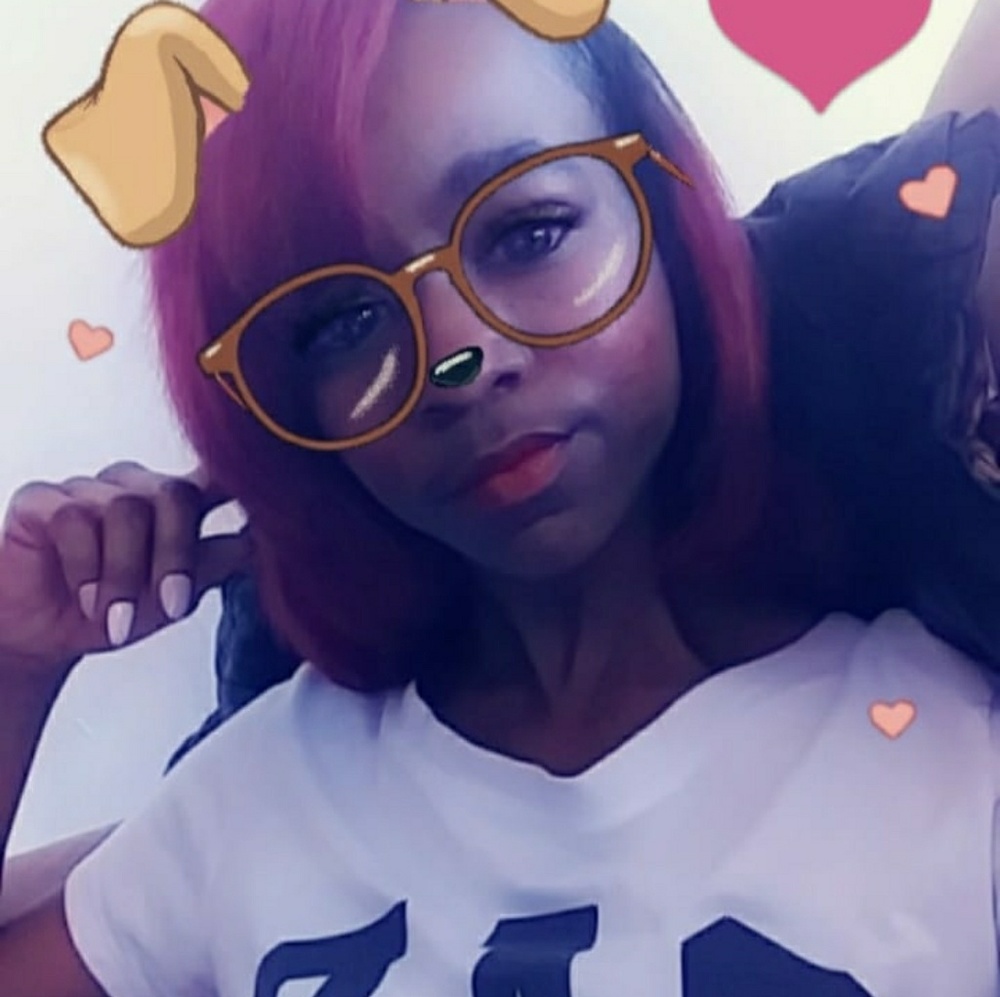 Meet your Posher, Monae